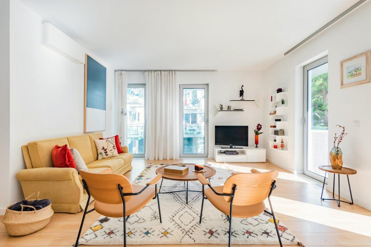 Ferienwohnung Oeiras Elegant Retreat With Pool Exterior foto